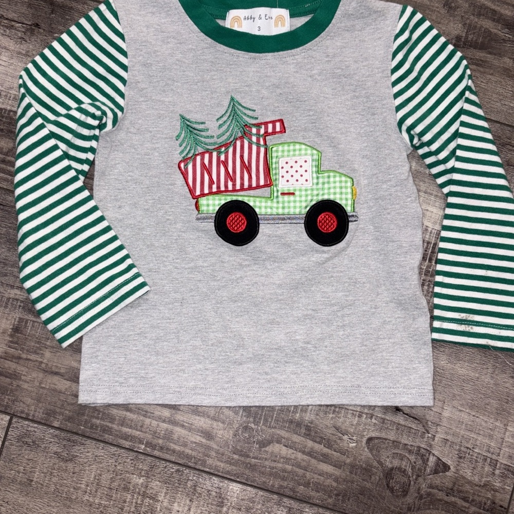 Festive Gray and Green Long Sleeve Tee with Truck Design